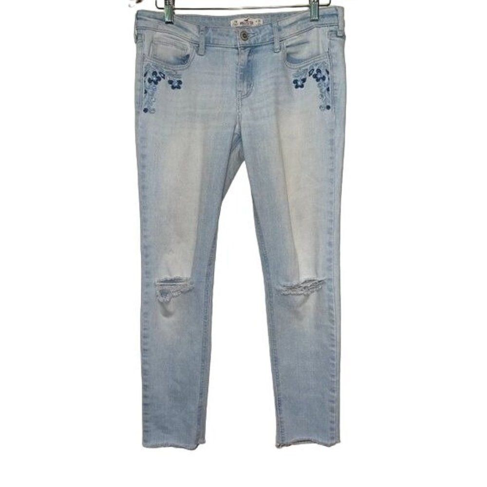 Hollister Light Wash Cropped Jeans With Embroidery Size 7